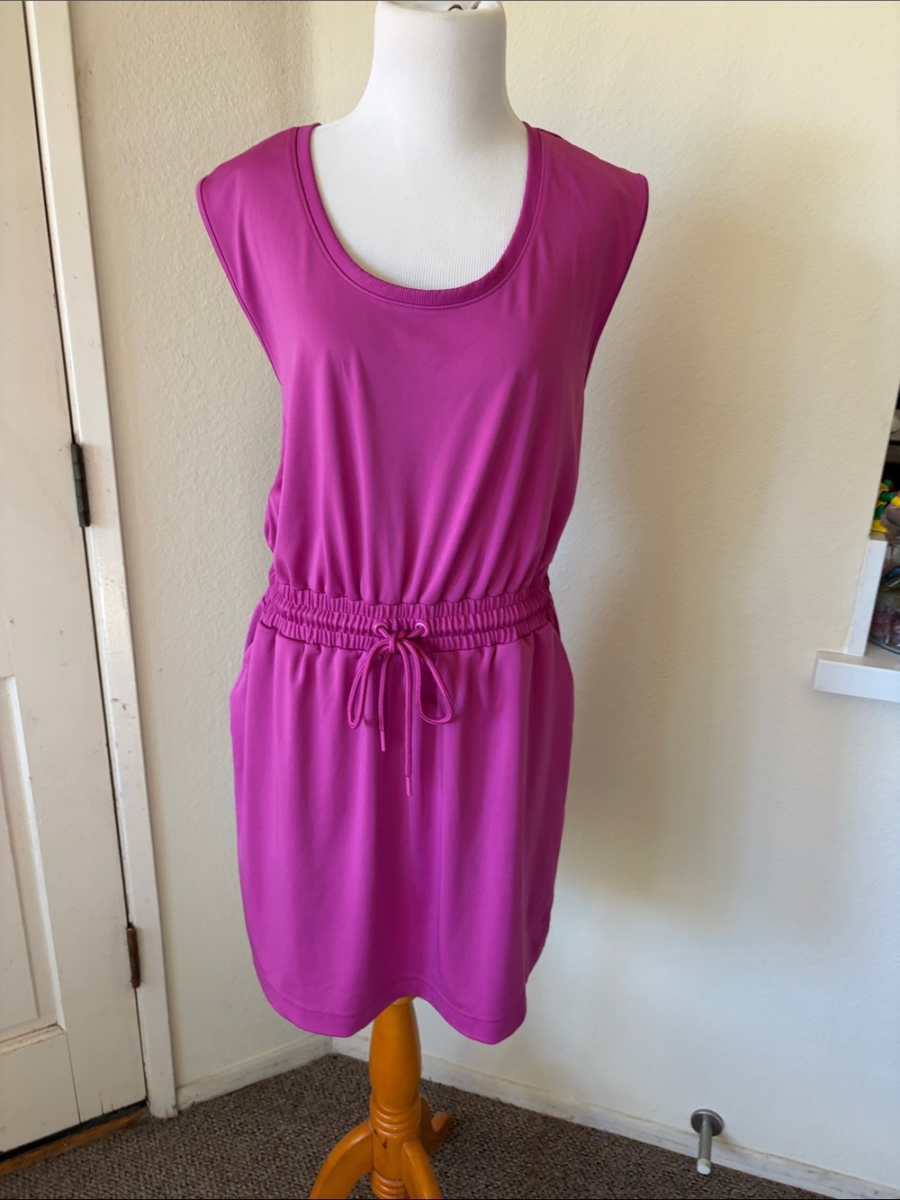 Lou&Grey Women's Sleeveless Drawstring Waist Tee Dress - Magenta